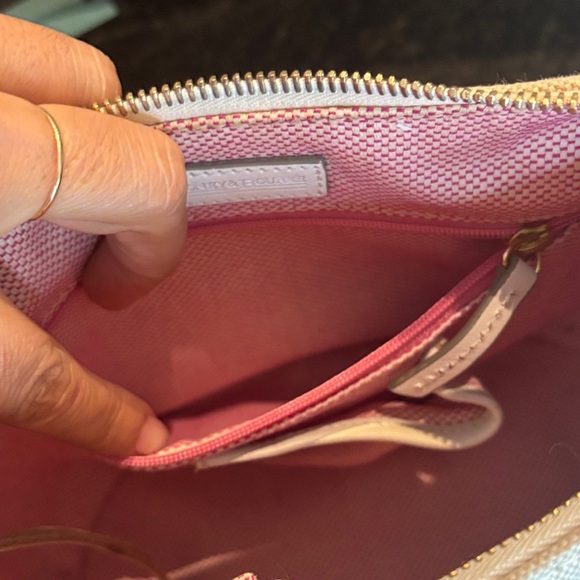 Dooney & Bourke White Hobo Bag - Picture 7 of 13